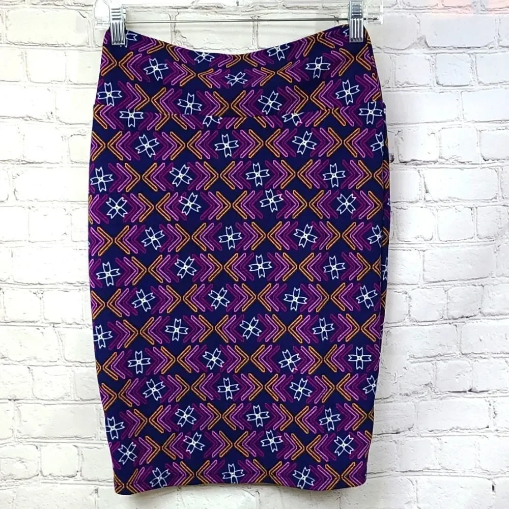 LuLaRoe Cassie XS Navy Geometric Arrow Chevron Pencil Skirt Pink Gold Stretch